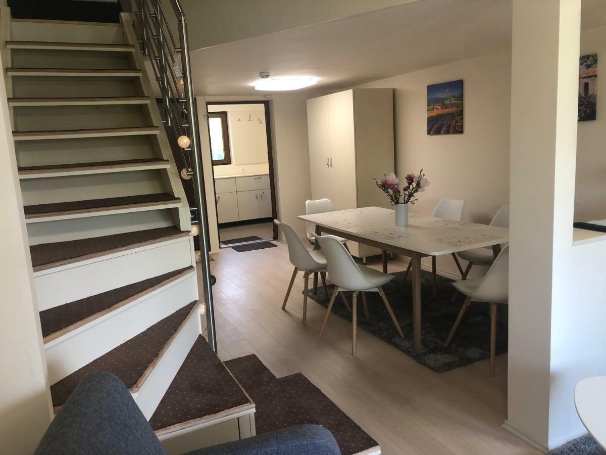Апарт отель Beachfront Studio Apartman Балатонфюзфё Экстерьер фото